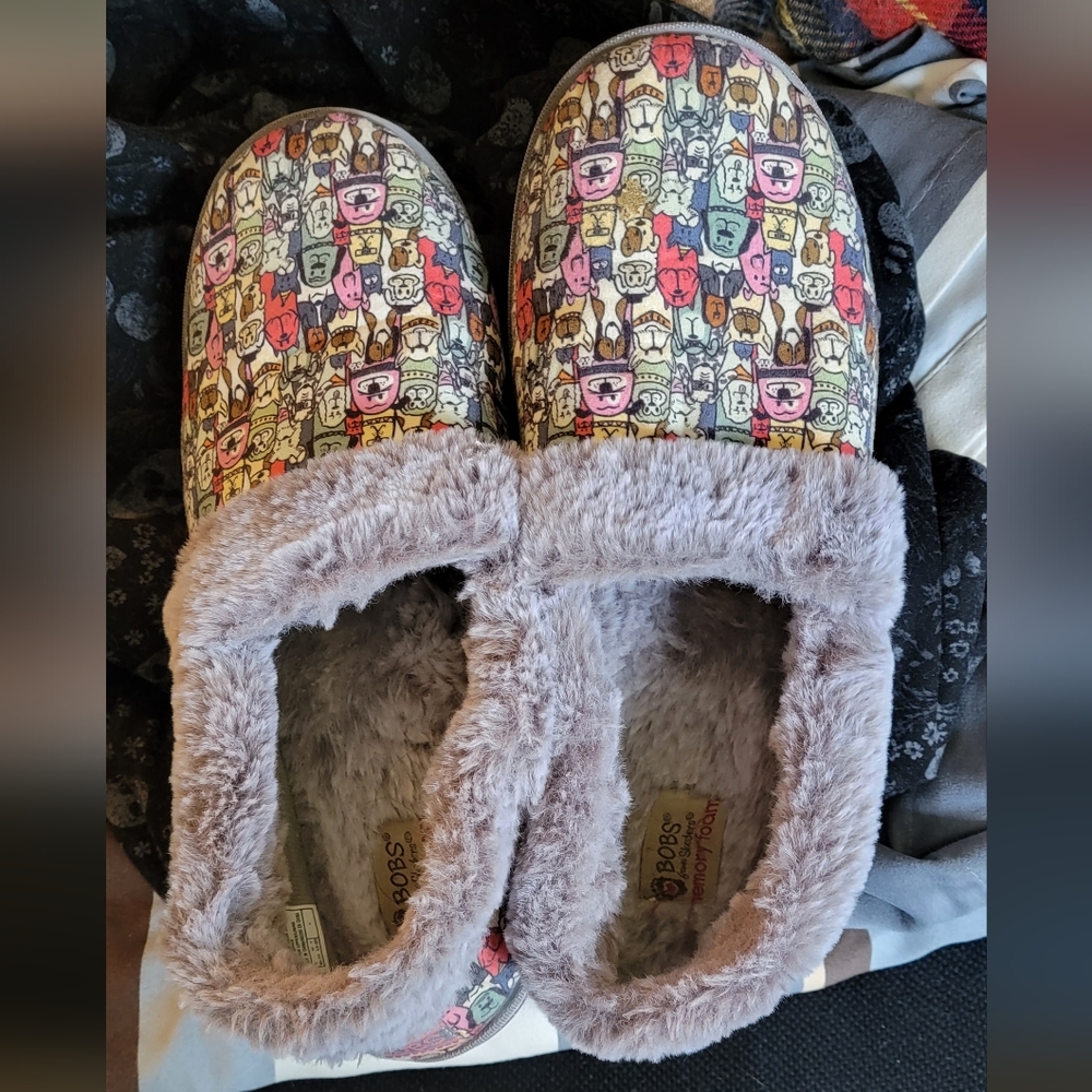 Women's BOBS For Dogs Too Cozy Slipper size 11